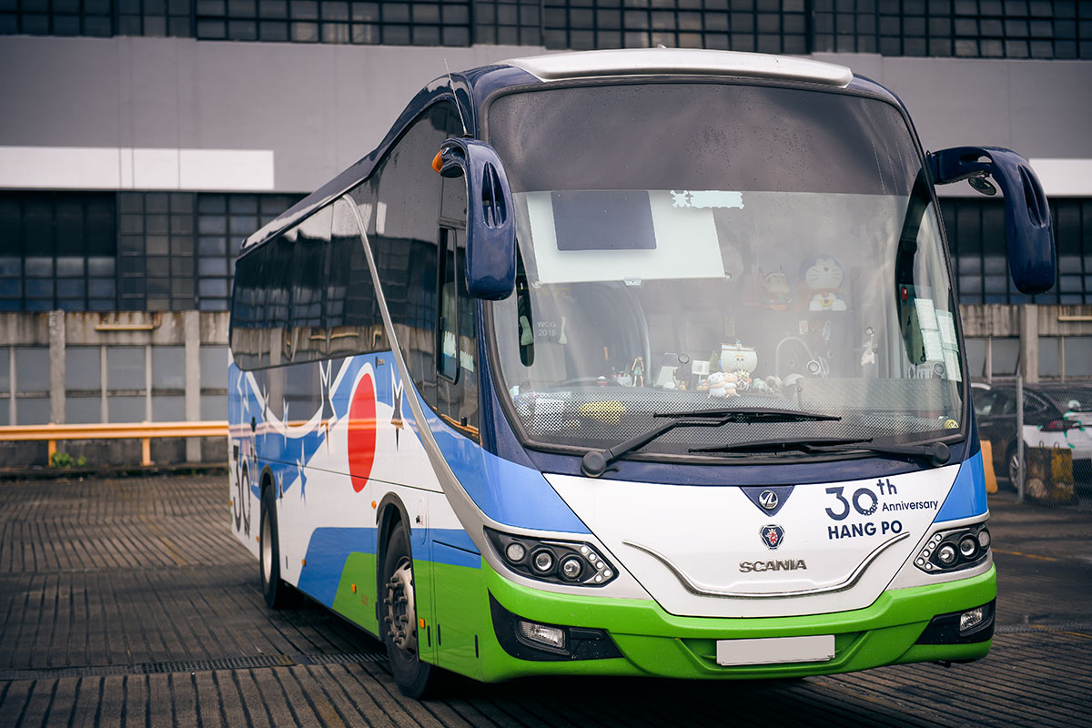 49-52 Seater - Exterior