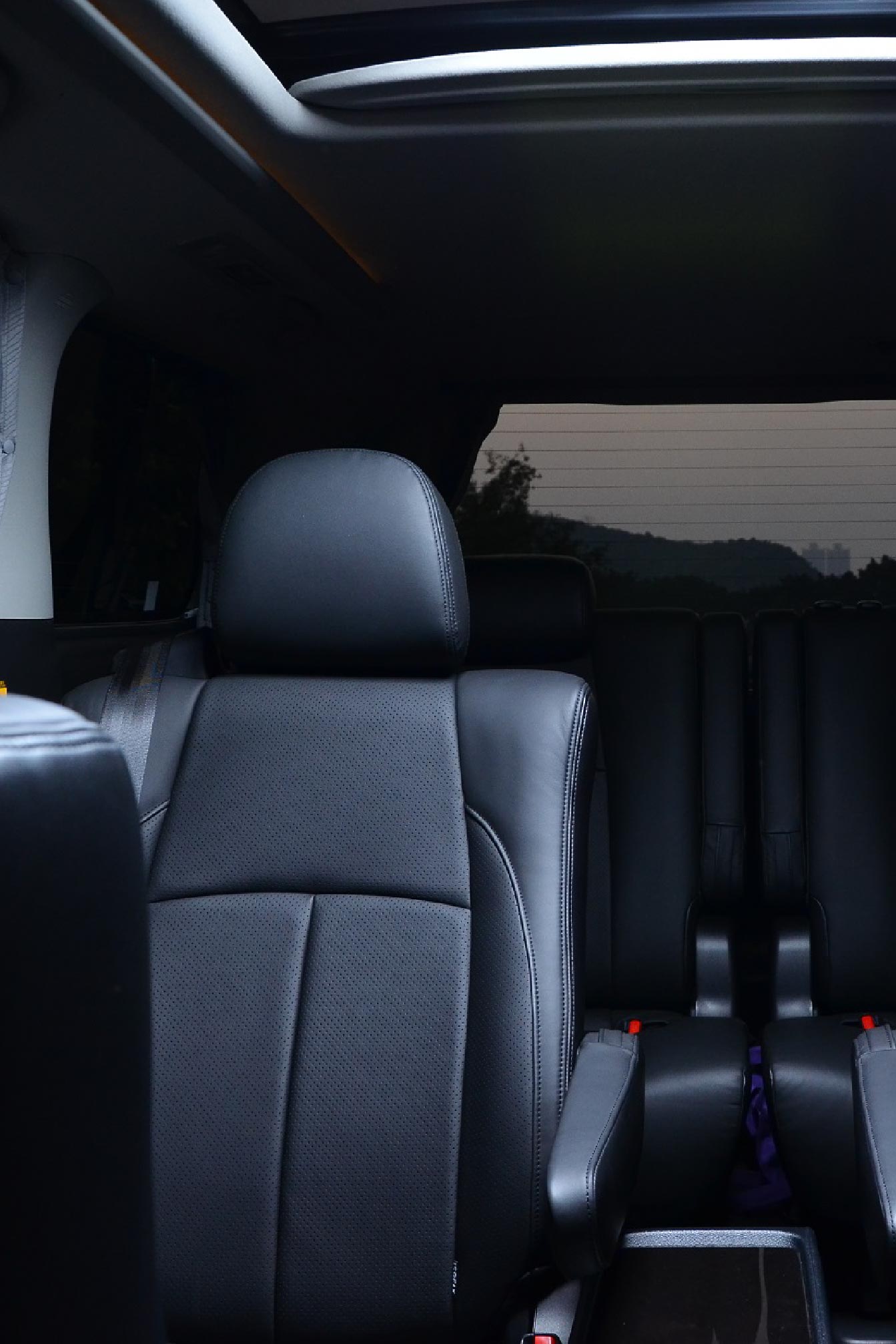 Hang Po 7-seater China-Hong Kong cross-border pick-up service