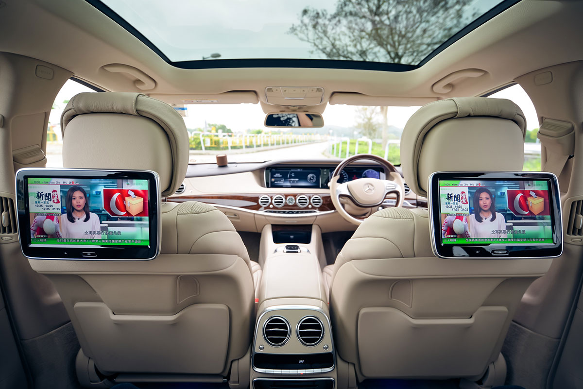 豪华轿车 - 内部后座